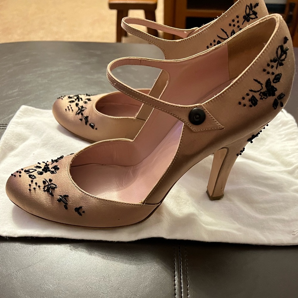 Prada satin embellished pumps - Picture 2 of 9